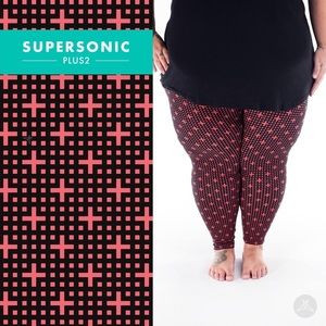 BNWT SweetLegs "Supersonic” Adult Plus2 (Fits most 22-28) full length leggings
